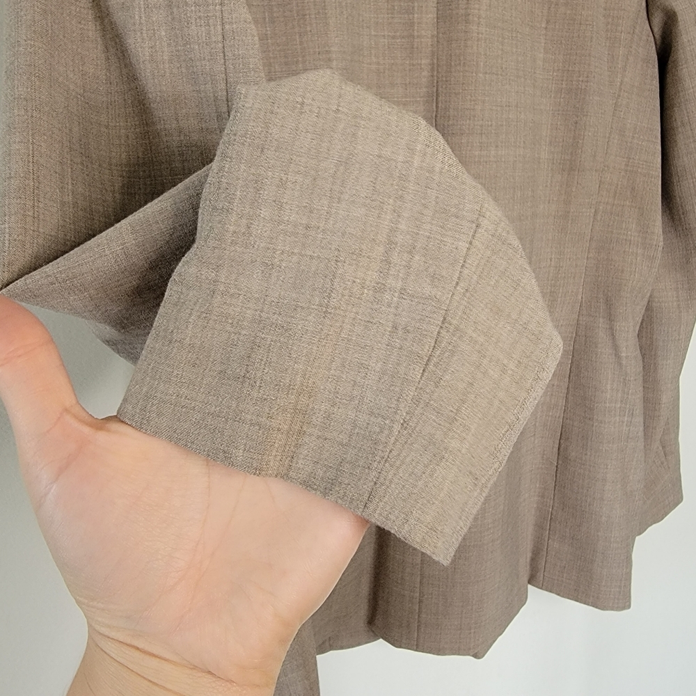 Lands' End Tan Blazer Suit Jacket Career Size 10P Uniform Coat 2 button - Picture 6 of 8